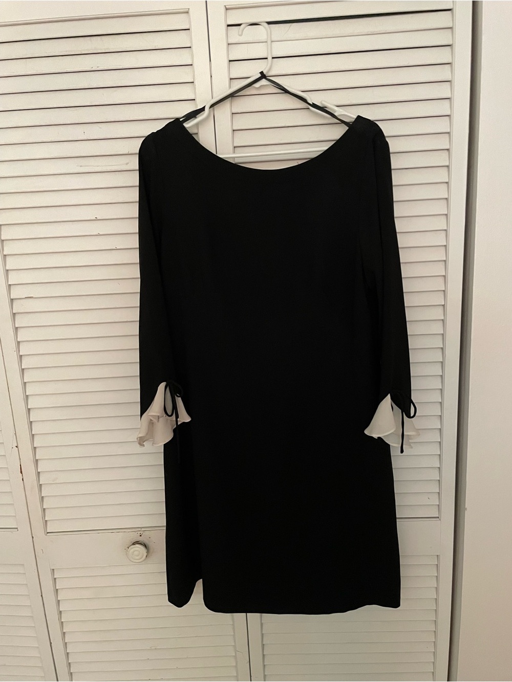 Nanette Lepore Black Shift Dress with Cream Ruffle Cuffs